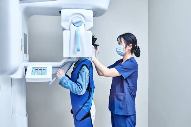 Best Emergency Dental Care for Broken or Chipped Teeth in Kaukauna, WI